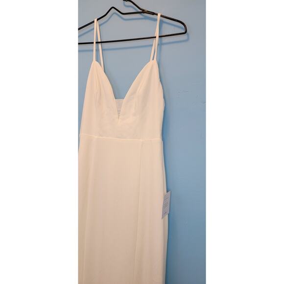 Dreamy Elegant Size Small NWT Lulus Wedding Dress Button Detail Spaghetti V-Neck - Picture 7 of 16